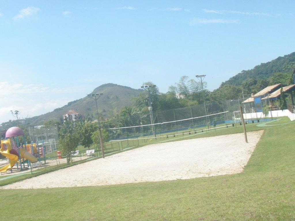 Ubatuba Apto. Wembley Tenis Apartment Exterior photo